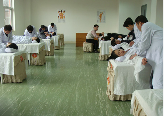 郑州足疗技师培训学校学习环境